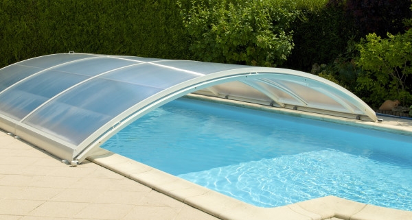 Prix d'un abri de piscine bas